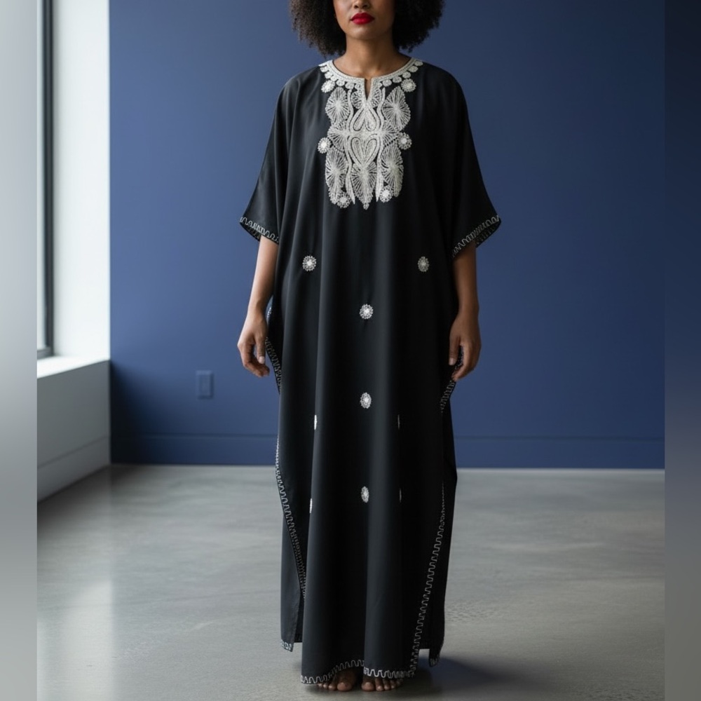 Vtg 70s Black Embroidered Caftan Poncho OS Maxi Top Cover Up Afro Boho Festi